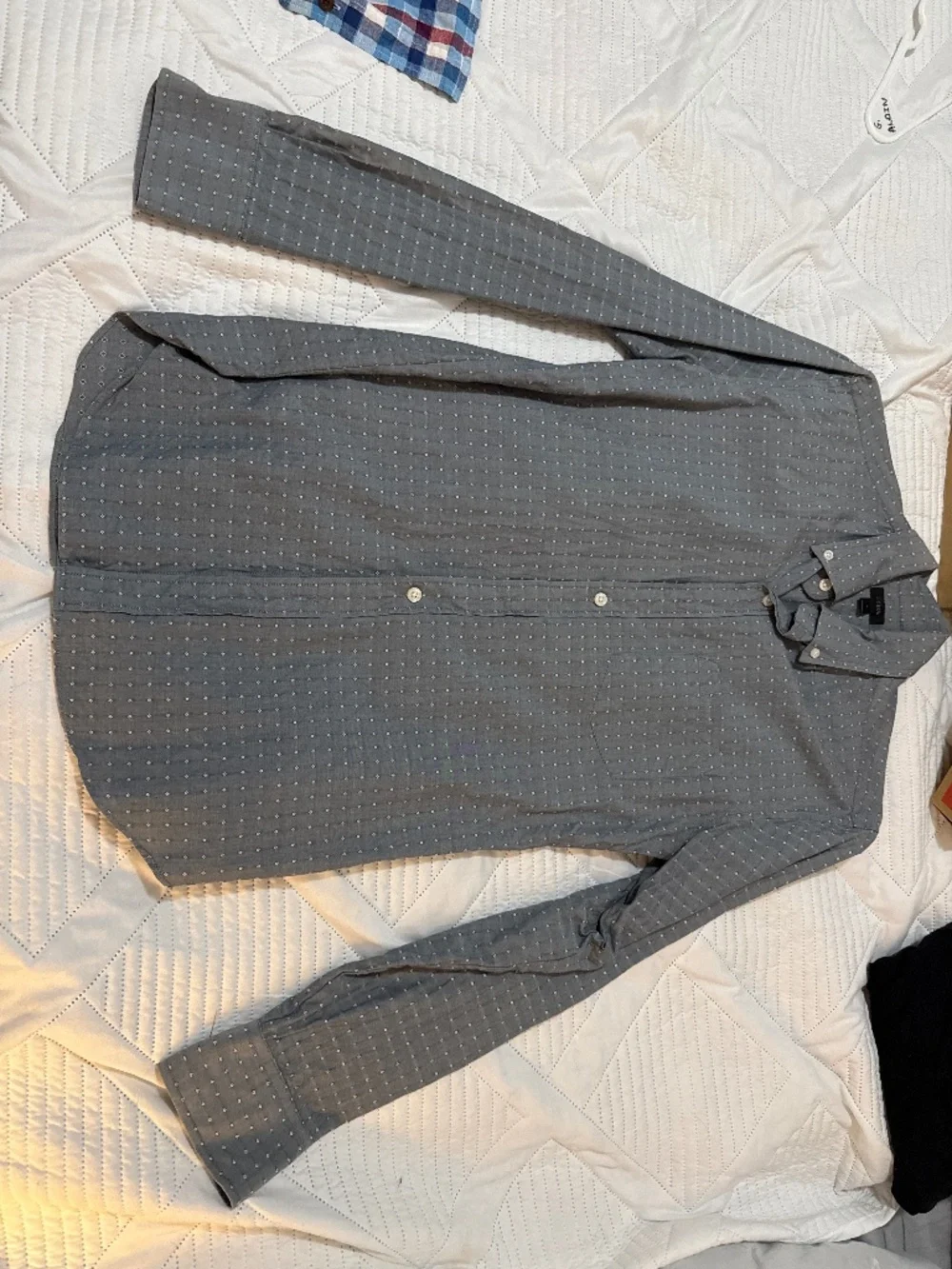 J.Crew men’s small gray button-down dress shirt with diamond